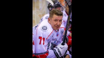 Сергей Кристовский: «На моём лице тридцать швов, и все - хоккейные»